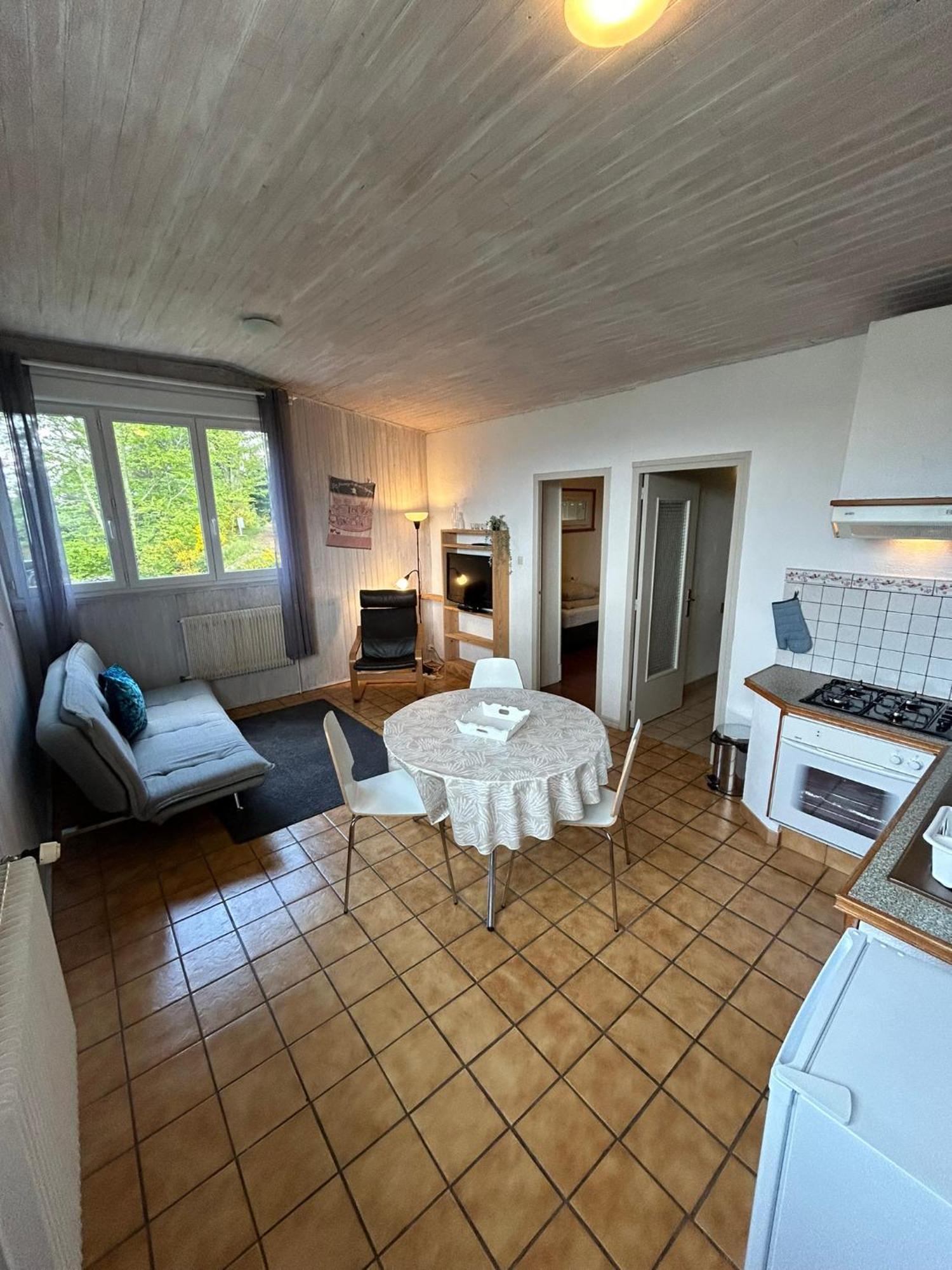 Camping Du Chateau Granges-sur-Vologne Esterno foto